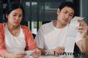 cost-considerations-what-are-the-advantages-and-disadvantages-of-hiring-a-property-rental-agent-singapore-everyrent-singapore
