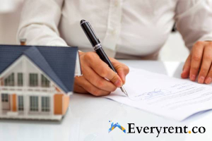 signing-an-agreement-a-guide-to-working-with-a-property-rental-agent-for-landlords-property-rental-agent-everyrent-singapore